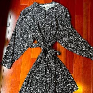 NWOT H&M Pattern Tie Belt Dress| Size Small
